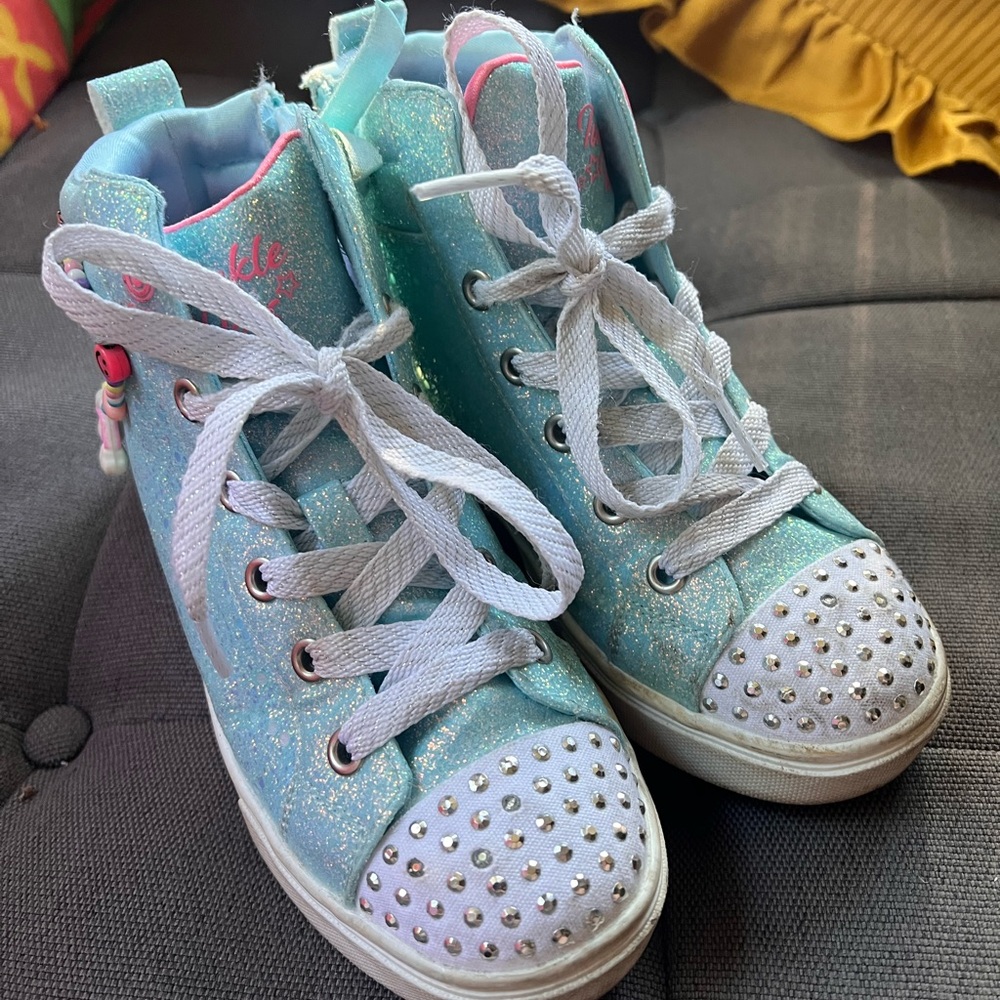 Skechers twinkle toes kids size 2